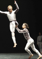 Danza: Elektrical body
