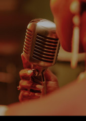 Comedia: Open Mic de Sala Negra